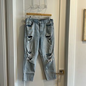 American Eagle High-Rise Ripped Mom Jean